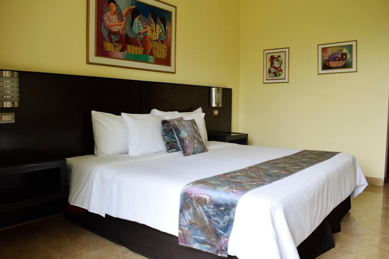 Park Hotel Santa Cruz Verapaz Esterno foto