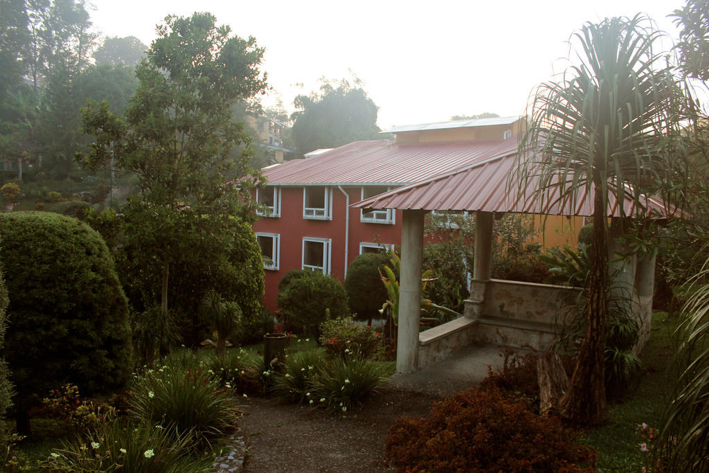 Park Hotel Santa Cruz Verapaz Esterno foto