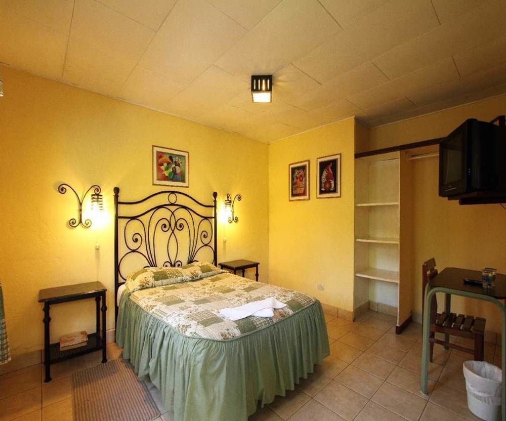 Park Hotel Santa Cruz Verapaz Esterno foto